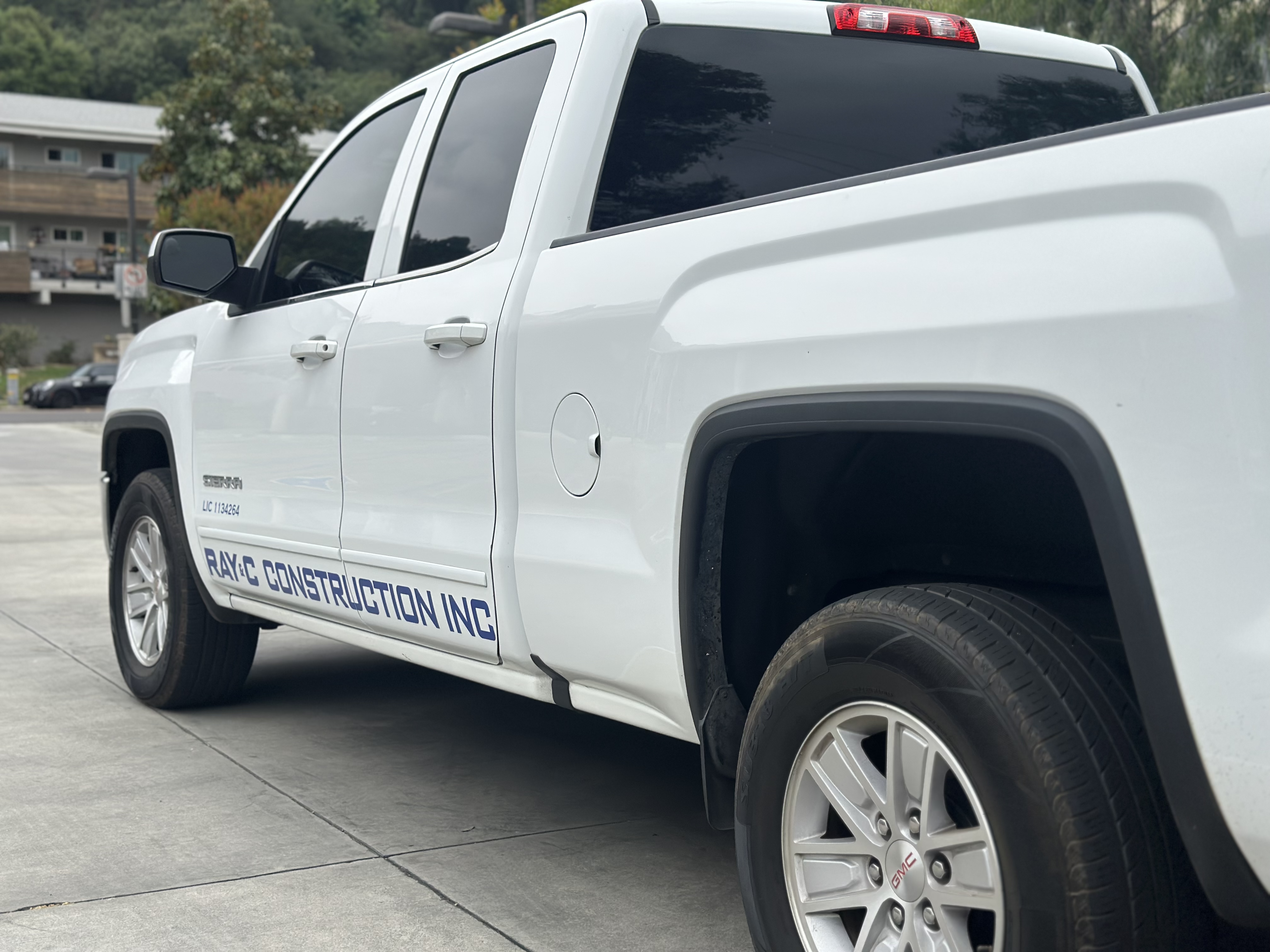 Ray & C Construction Team